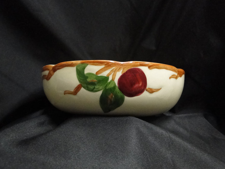 Franciscan Apple, USA: Round Serving / Vegetable Bowl, 8 3/8"