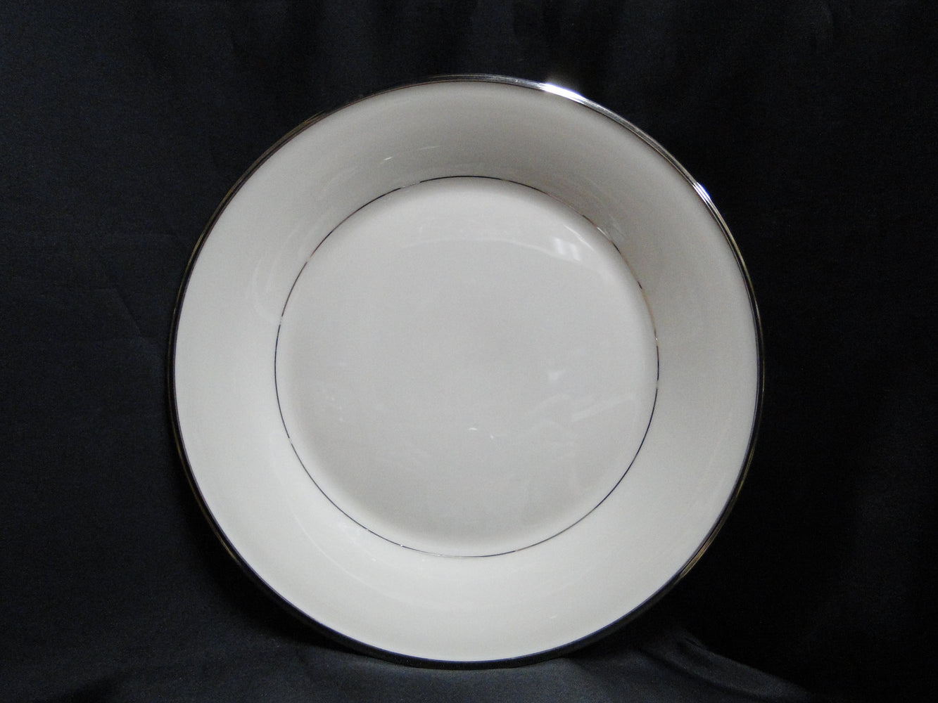 Lenox Solitaire, Ivory w/ Platinum Trim: Dinner Plate (s), 10 5/8"