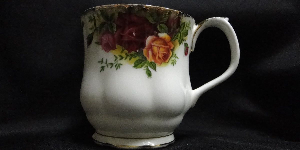 Old country roses clearance mugs