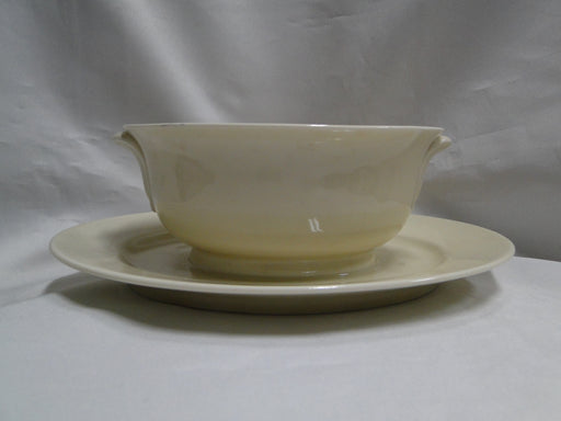 Hutschenreuther Turvel, All Cream, No Trim: Gravy Boat w/ Attached Underplate