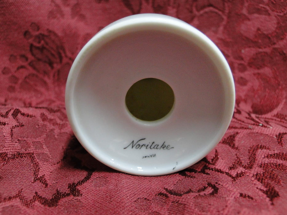 Noritake Oaklane, 6310, Taupe & Peach Leaves: Salt Shaker, 7 Holes, 3 1/4"