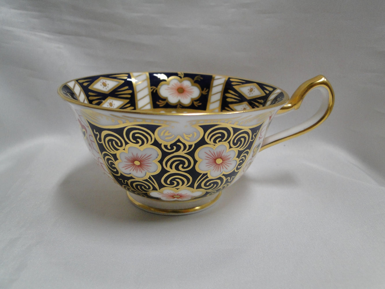 Royal Crown Derby Traditional Imari: 2 1/4" Footed Cup, Smooth, Inside, Stains
