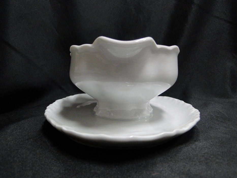 Hutschenreuther Racine, White: Gravy Boat w/ Attached Underplate, 1814