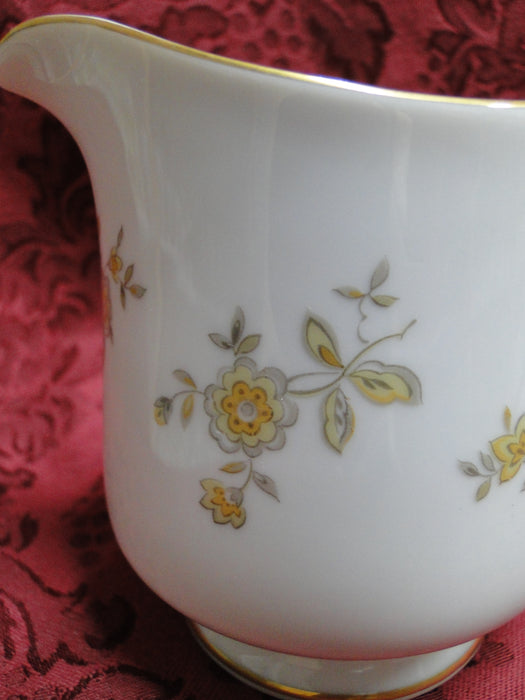 Majestic Hanover, Small Flowers, Gold Trim: Creamer / Cream Pitcher