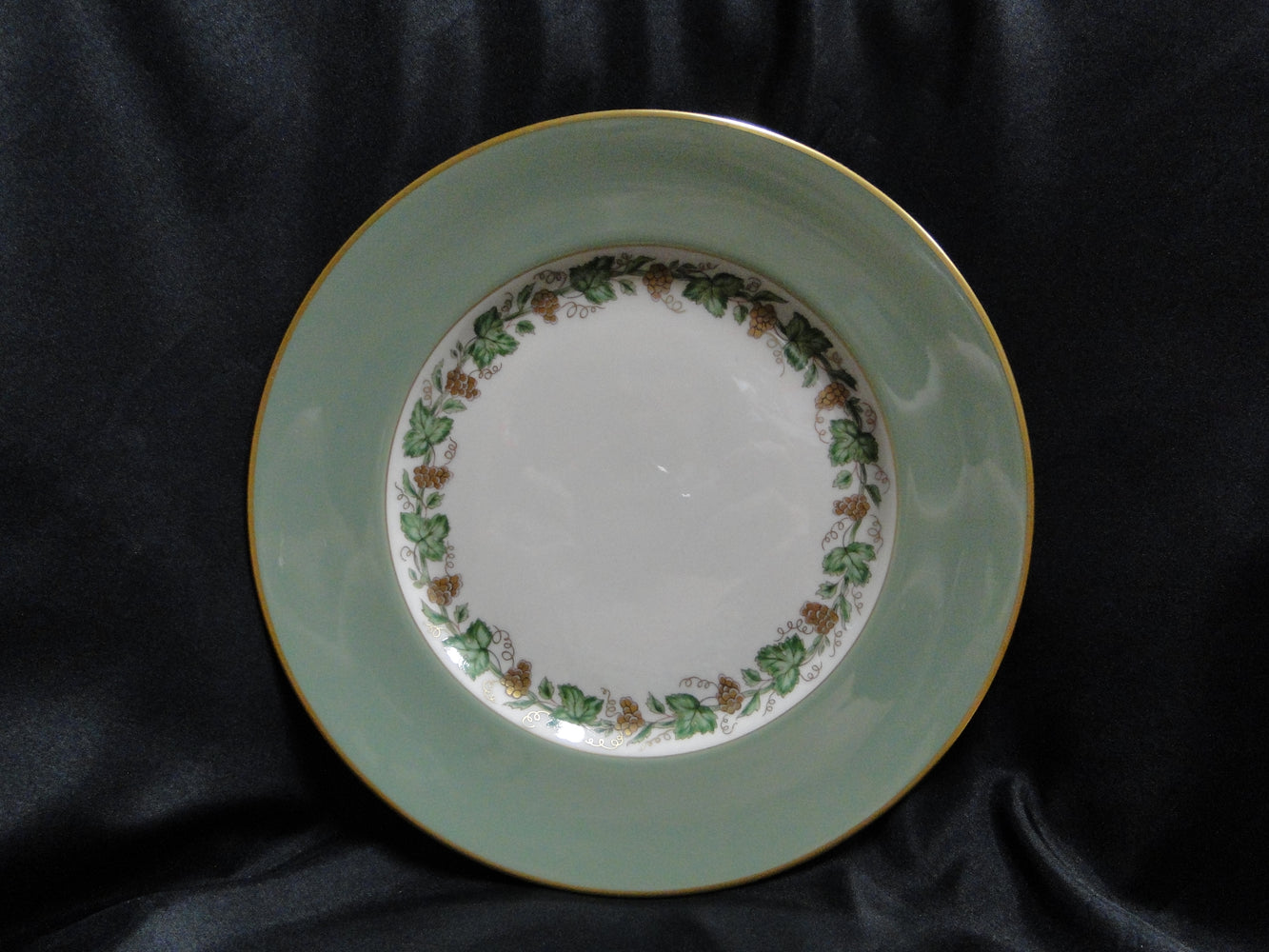 Franciscan Concord, Green Rim, Grape Vine: Dinner Plate (s), 10 3/4"