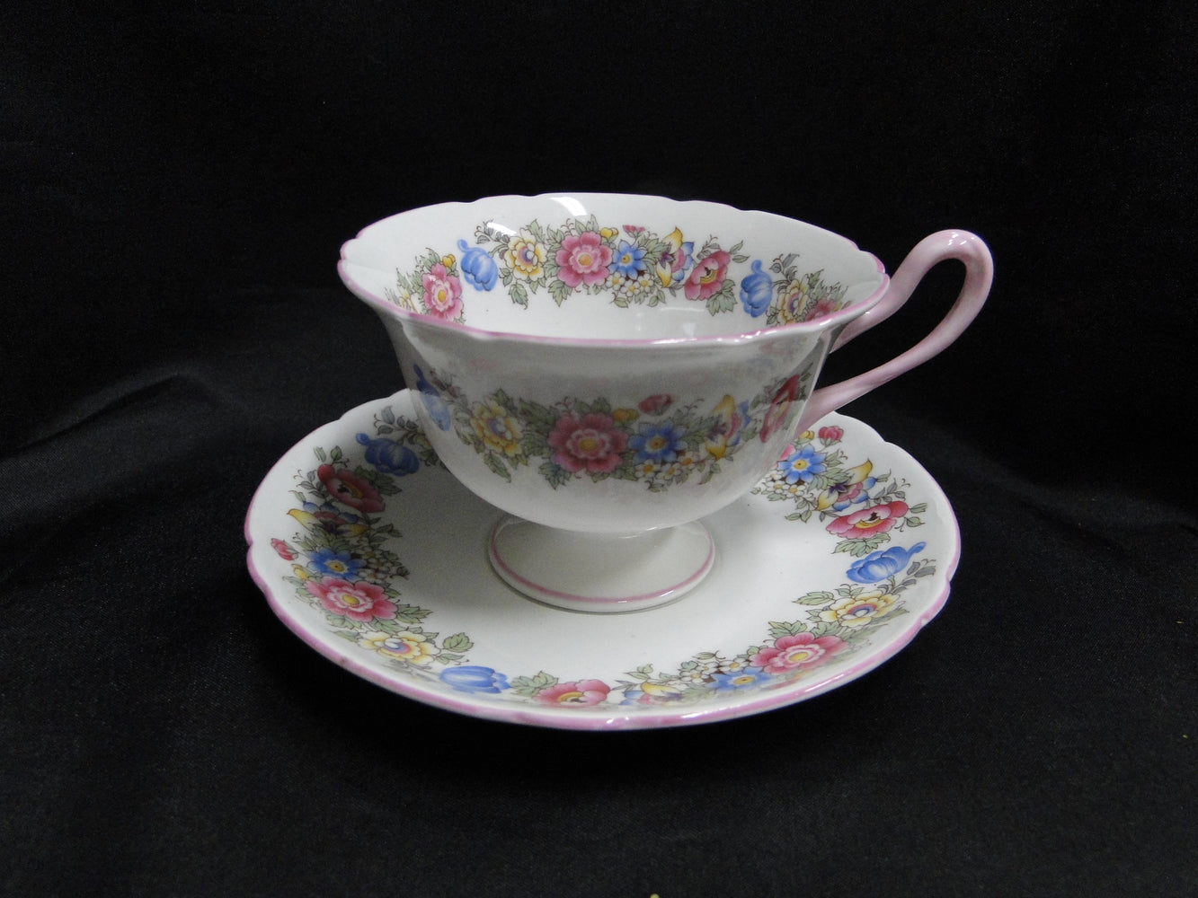 Shelley Pompadour, Florals: Cup & Saucer Set (s), 2 5/8", Gainsborough