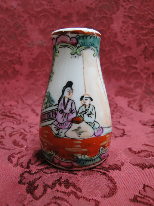 Rose Mandarin (Japan), People, No Birds, Gold Trim: Salt Shaker, 5 Holes, 3 1/2"