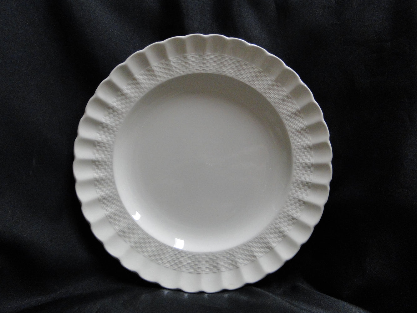 Spode Chelsea Wicker, Embossed Basketweave: Dinner Plate, 10 1/2", As Is