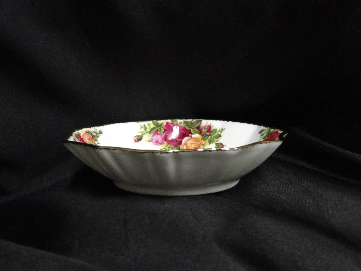 Royal Albert Old Country Roses, England Oval Paneled Sweet Meat Dish, — Dishes Encore