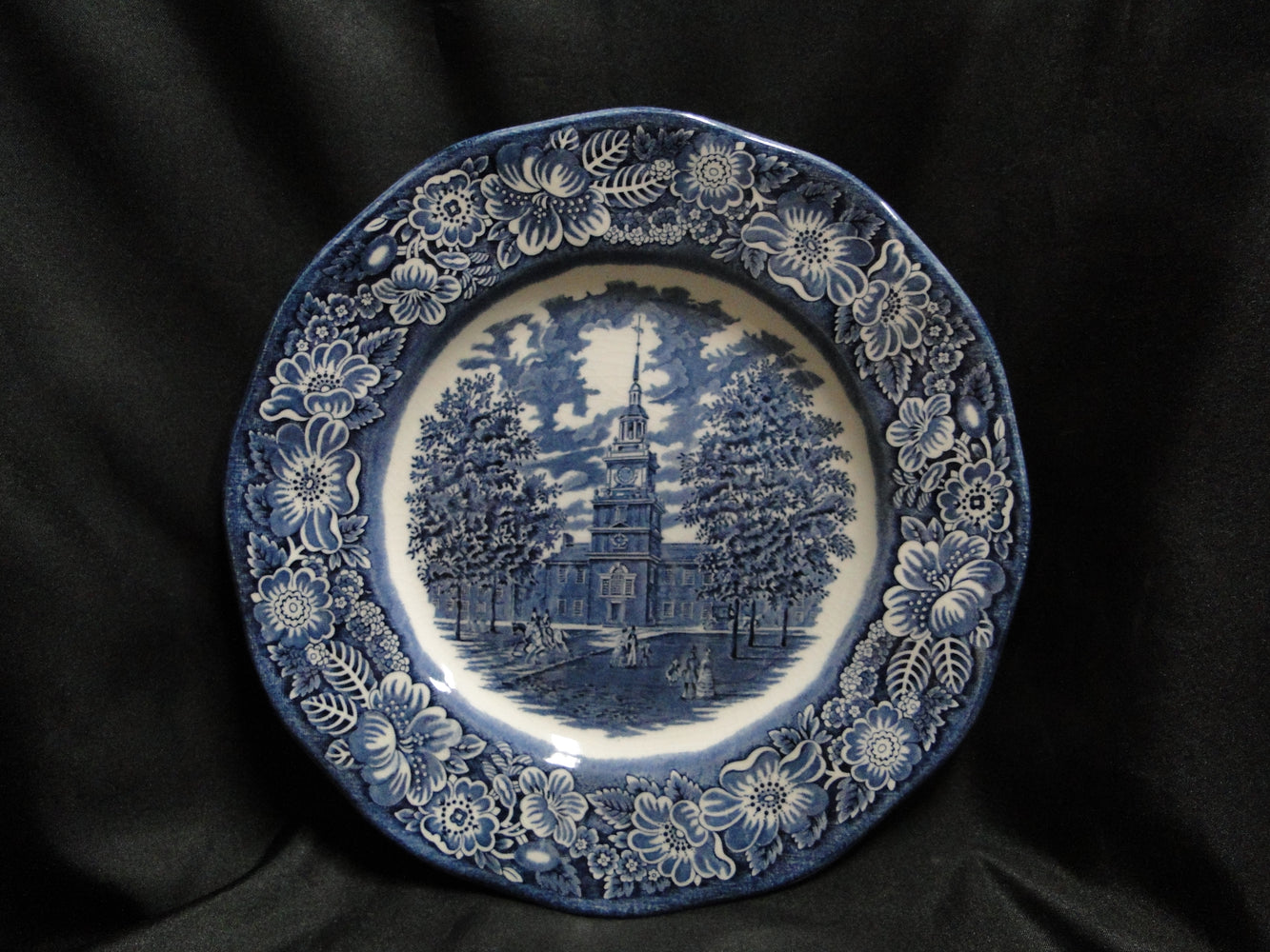 Staffordshire Liberty Blue, Blue & White Scene: Dinner Plate (s), 10", Crazing