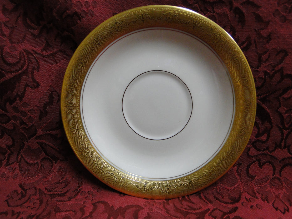 Pickard / Heinrich Pic67, Encrusted Gold Urns & Flowers: Bouillon Soup & Saucer