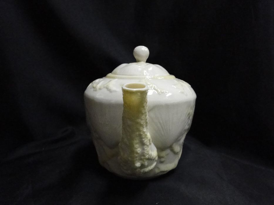 Belleek New Shell Yellow, Ireland: Teapot & Lid, 6 1/4" Tall