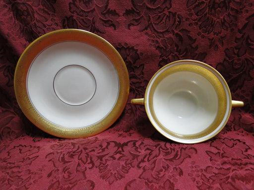 Pickard / Heinrich Pic67, Encrusted Gold Urns & Flowers: Bouillon Soup & Saucer
