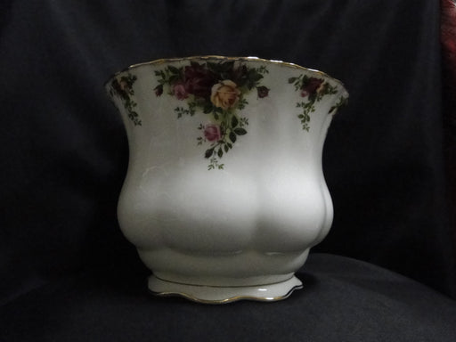 Royal Albert Old Country Roses: Planter, 8 1/4" x 6 1/2" Tall