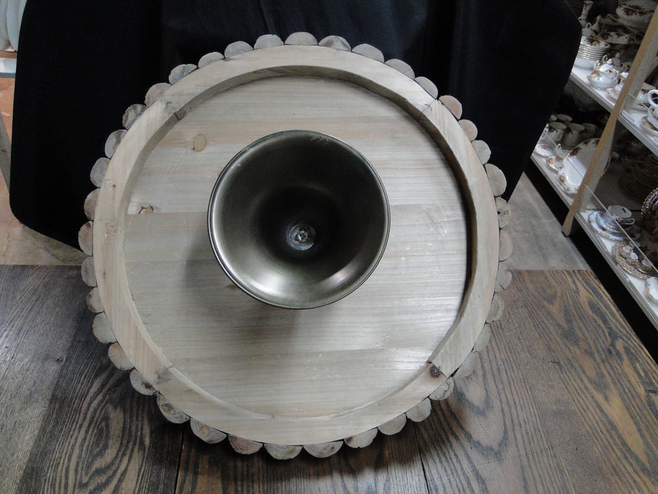 Tripar Wooden One Tier Handled Tray or Stand for Serving or Displaying, 20"