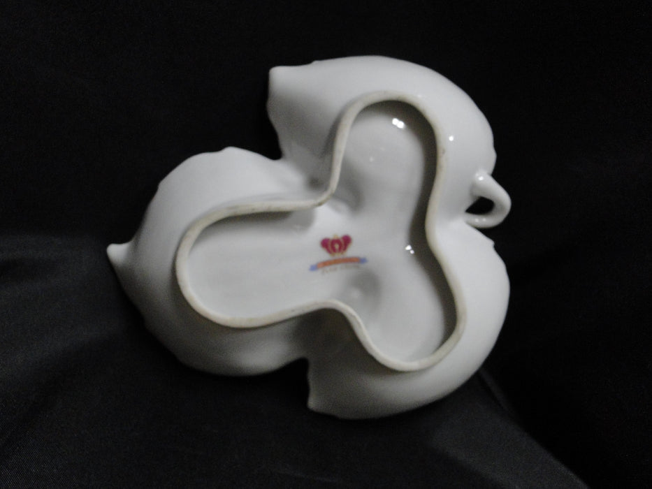 Kelvin Fine China: Three Part Divided Relish Dish Shaped Like a Leaf, 7 1/4"