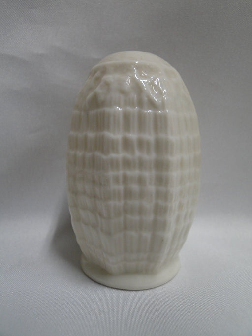 Belleek Tridacna Ivory, Ireland: Salt OR Pepper Shaker, 1 Hole, 2 7/8"