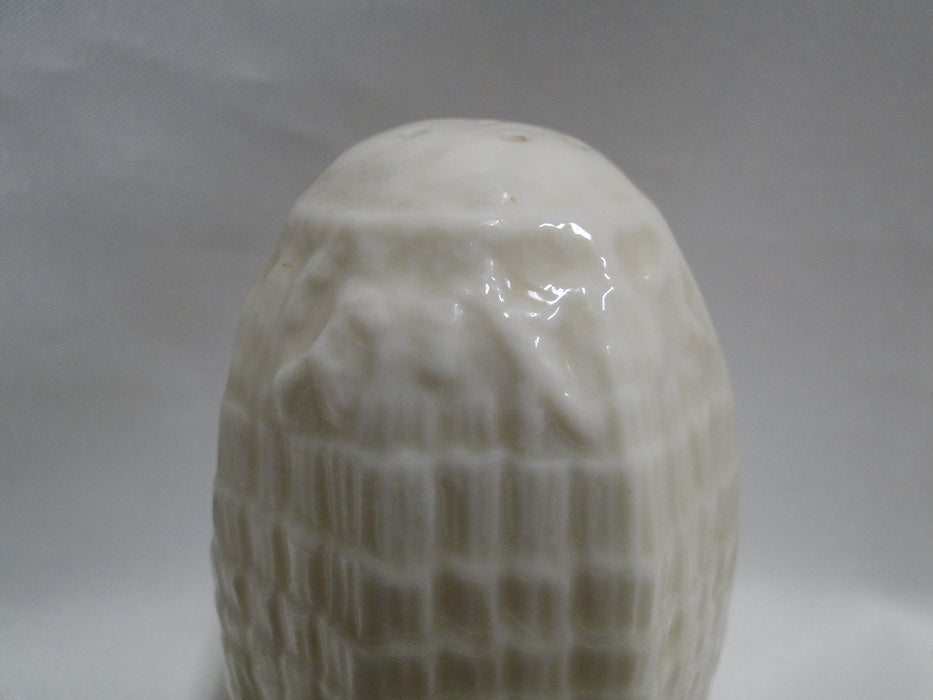 Belleek Tridacna Ivory, Ireland: Salt OR Pepper Shaker, 1 Hole, 2 7/8"