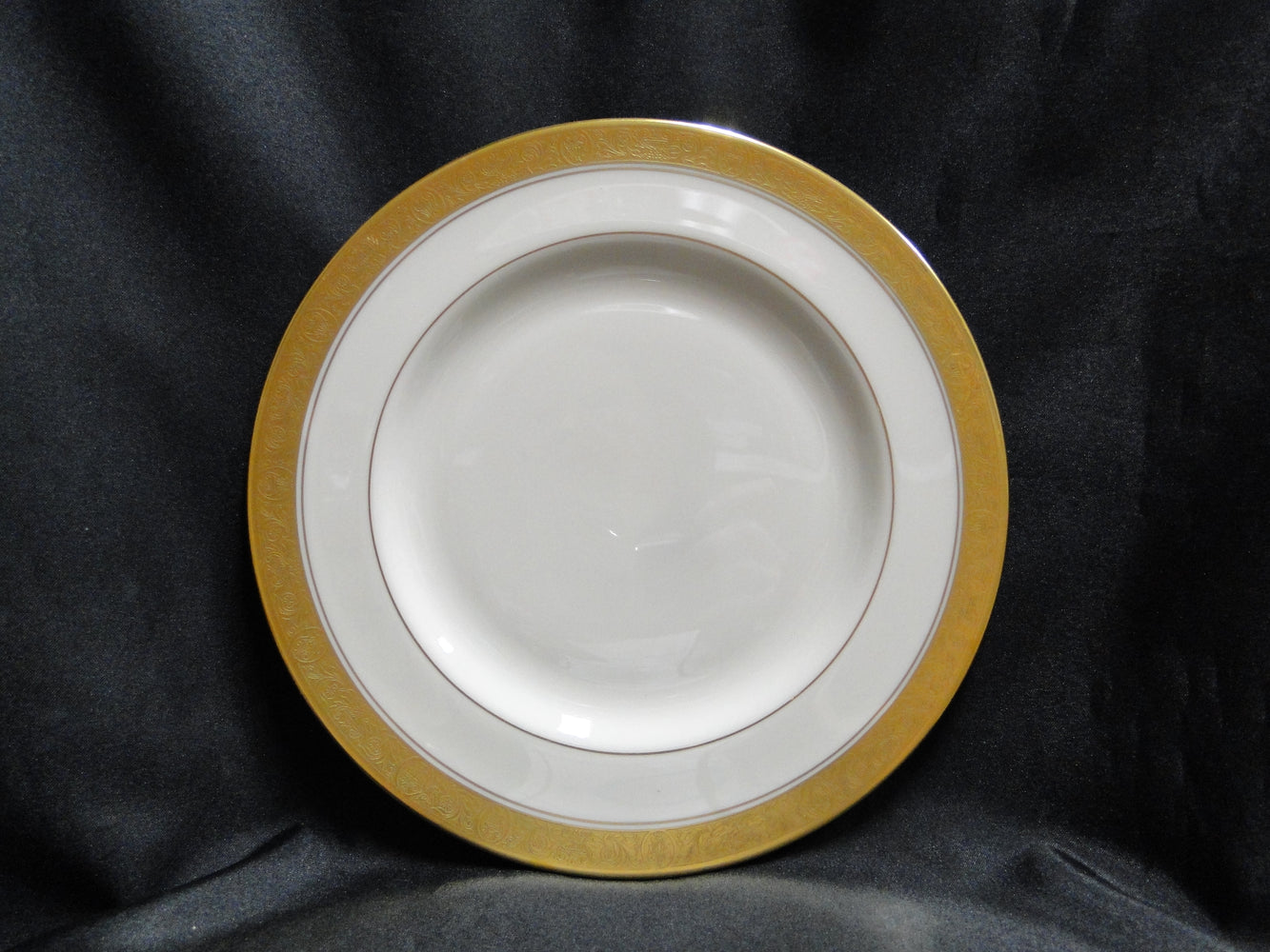 Pickard Athenian, Ivory, Gold Encrusted: Salad Plate (s), 8 1/4"