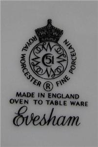 Royal Worcester Evesham Gold, Fruit: Bread Plate (s), 6 1/2"
