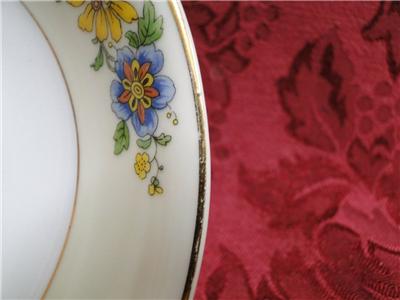 Thun Thu71 Floral Rim & Center, Cream Band: Fruit Bowl (s), 5 3/8" x 1 1/4"