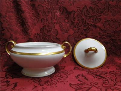 Tirschenreuth Colonial, White w/ Smooth Gold Band: Sugar Bowl & Lid, 3 1/4"