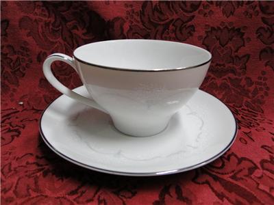 Noritake Whitebrook, 6441, White Flowers, Gray Scrolls: Cup & Saucer Set (s)