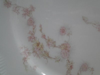 Haviland (Limoges) Schleiger 247d, Pale Pink Flowers: Round Serving Bowl w/ Lid