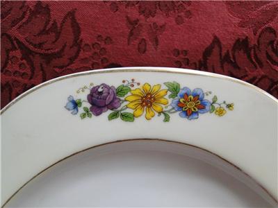 Thun Thu71 Floral Rim & Center, Cream Band: Oval Serving Platter, 12" x 8 1/2"