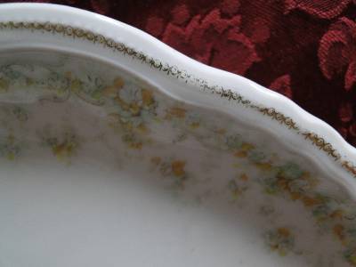 Haviland (Limoges) Green & Tan Floral Garland, Blank 123: Oval Platter, 12"