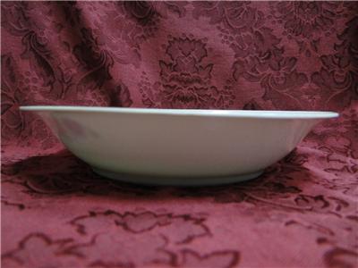 Thun Thu71 Floral Rim & Center, Cream Band: Rim Soup Bowl (s), 7 3/4" x 1 5/8"