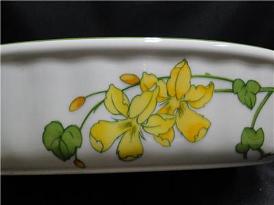 Villeroy & Boch Geranium, Yellow & Green, No Rib: Oval Baker, 11 5/8" x 7 1/4"