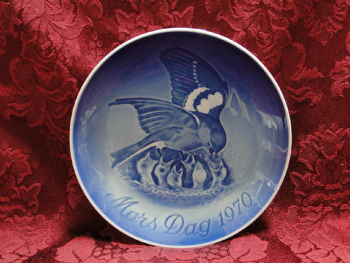 Bing & Grondahl Mother's Day Blue Mors Dag Plate 1970 Bird & Chicks